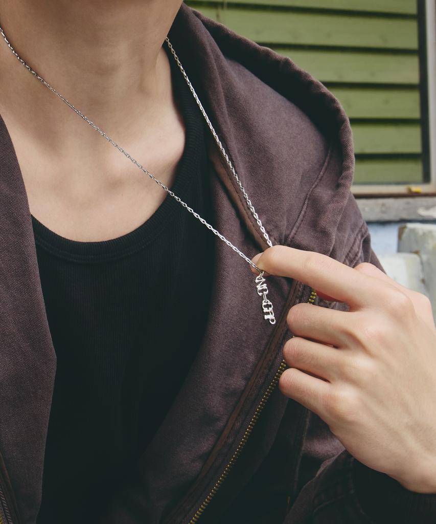 Maz Silver No Cap Lettering Necklace