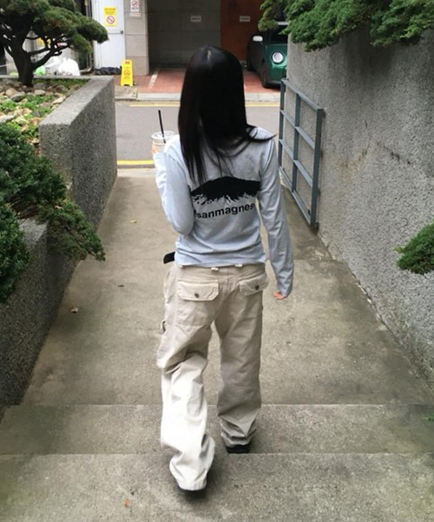 Tansanmageunesyum Mountain Long Sleeve (Sky Blue)