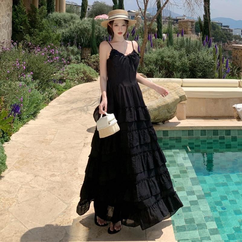 French temperament V-neck waist cake suspender dress holiday wear birthday dress dress year summer