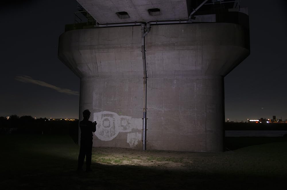 GENTOS LED Work Light, USB Rechargeable, 350 Lumens, 3 Hours of Use, Splash-Proof, Requires Dedicated Rechargeable Battery, SG by GENTOS SGWL-03R