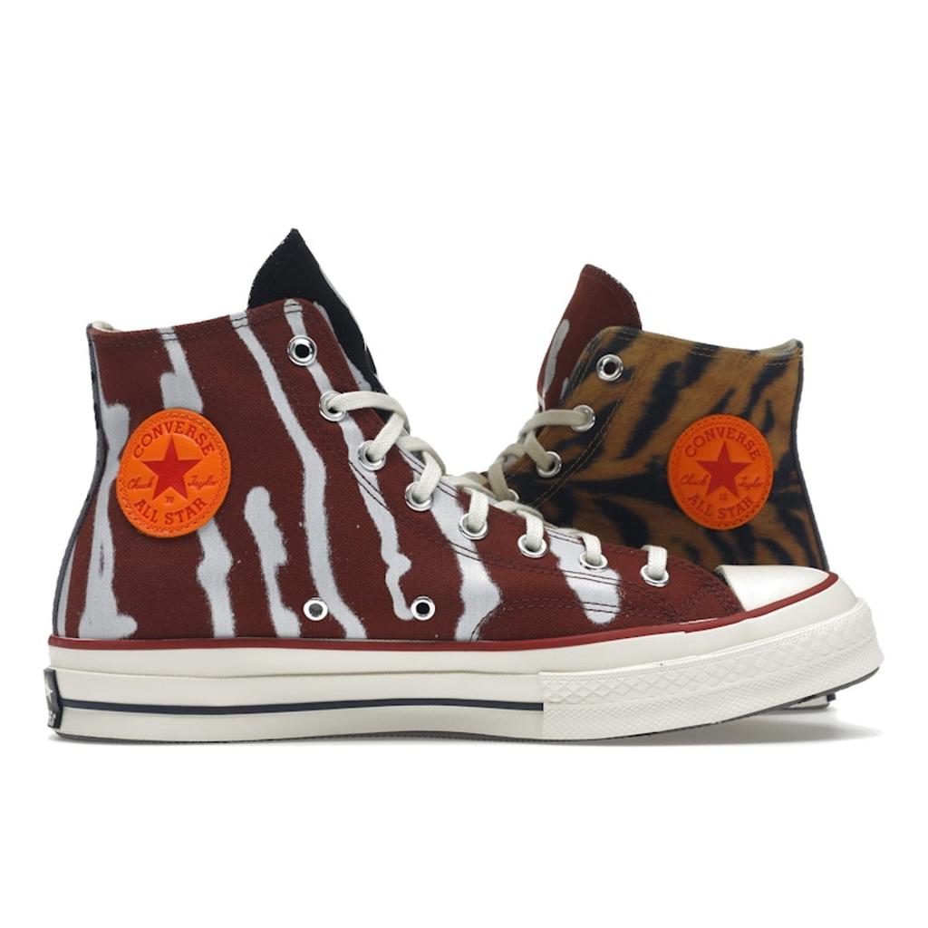 Come Tees X Converse Chuck 70 High Realms and Realities Unisex Sneakers Multi-Color White Multi 173121C