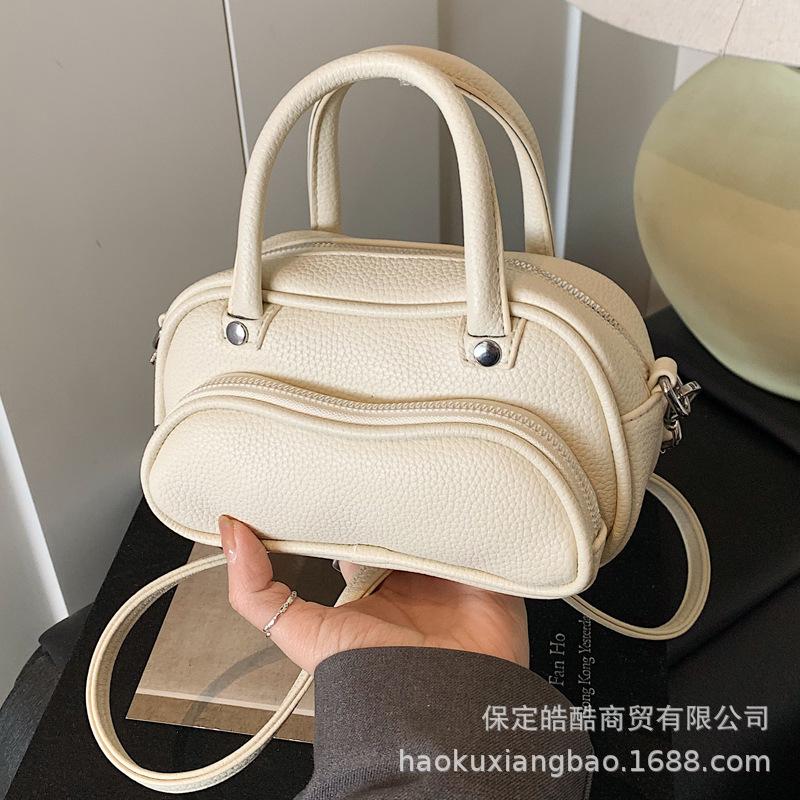 Summer popular small bag women's 2025 new high-end versatile messenger bag exquisite super hot handbag