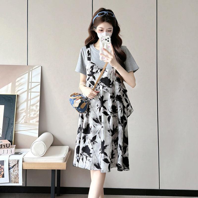 Spring 2026 Plus Size Maternity Dress: Two-Piece Look