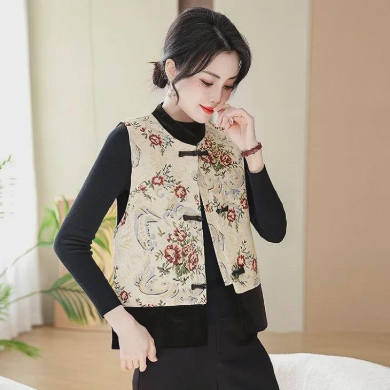 

Винтажный жилет на жаккарде с китайскими застежками-лягушками, воротником-стойкой и подплечниками, 2024 5XL (Suggested for 75-80 kg) хаки