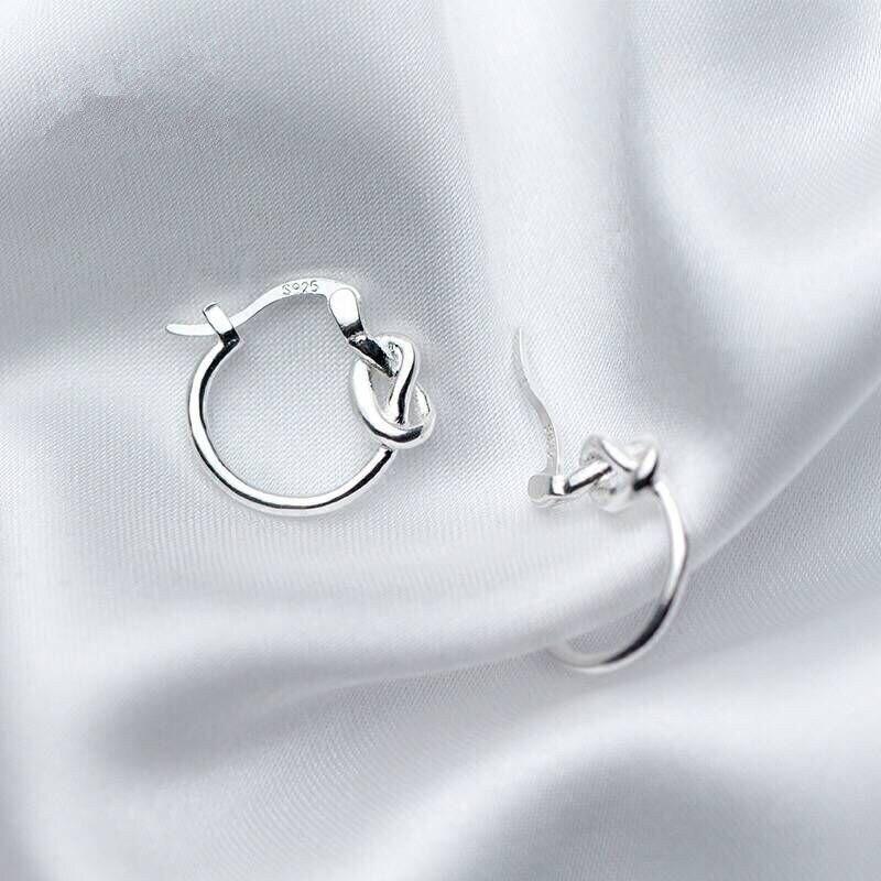 

Серьги-гвоздики для пирсинга из стерлингового серебра 925 пробы с геометрическим узором и круглыми гранями для женщин и девочек, ювелирные изделия для свадебной вечеринки Pendientes Eh1177