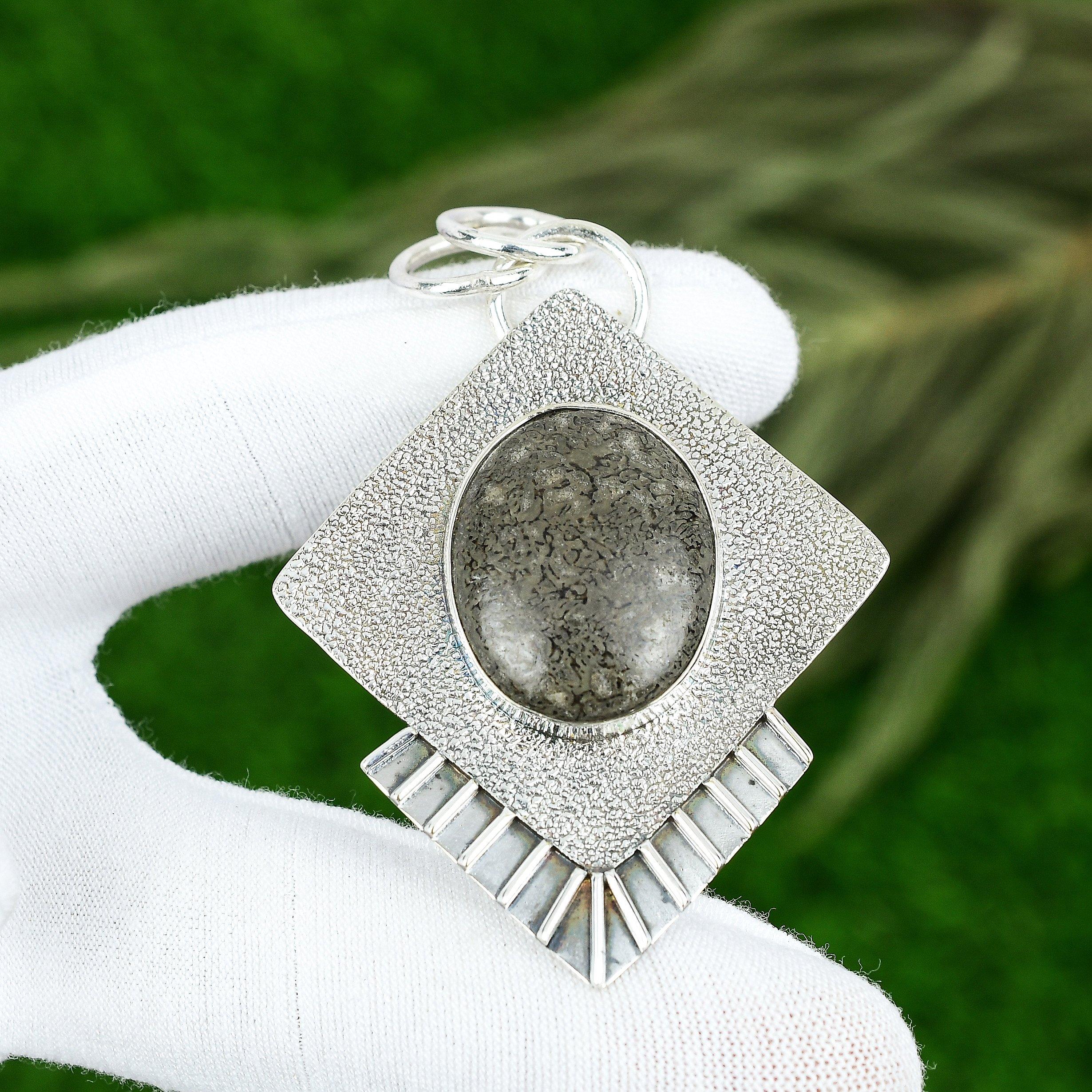 Natural Stingray Coral Gemstone Jewelry 925 Sterling Silver Pendant For Girls