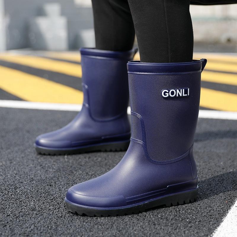 

Мужская дождевая обувь, резиновые сапоги, модные корейские водные ботинки средней длины для взрослых, мягкая и нескользящая толстая подошва 39