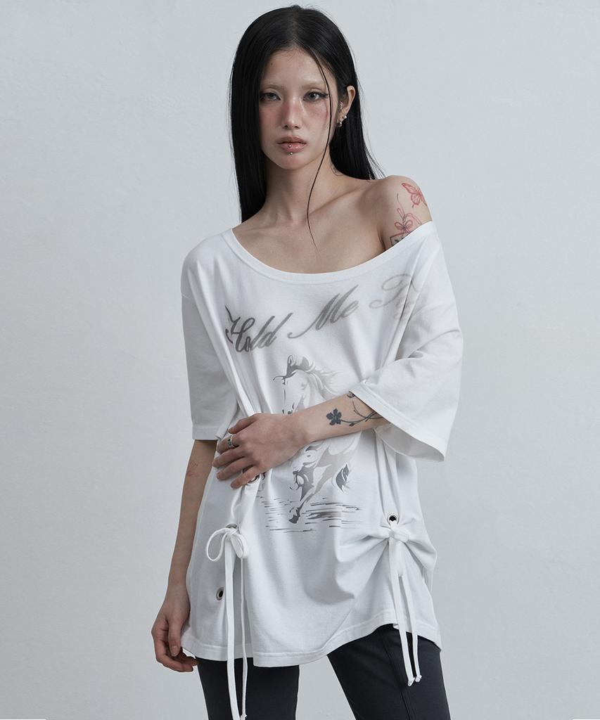Aejeuyua Horse Eyelet Oversized T-Shirt White
