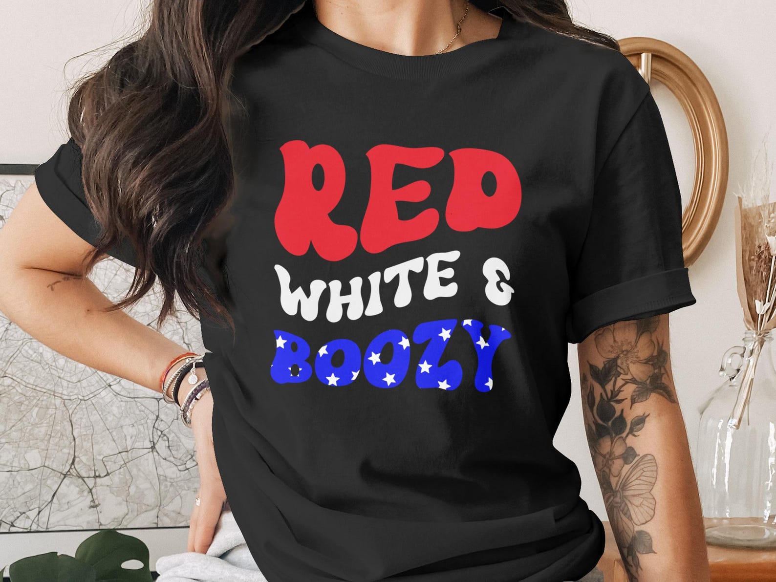 Red White and Boozy T-Shirt, 4th of July Shirt, Patriotic Party Tee, Bachelorette Funny Drinking Gift for Her, Retro Groovy Summer Top XL