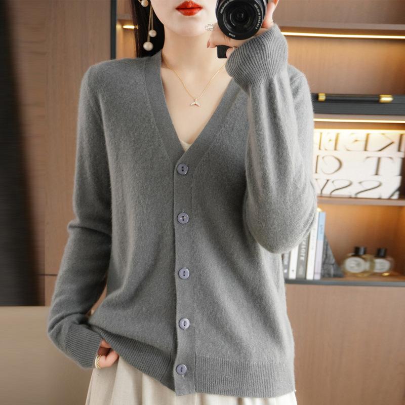 Autumn V-neck Sweater Cardigan Loose Bottoming Sweater Knitted Cardigan Female Solid Color Short Paragraph Outwear