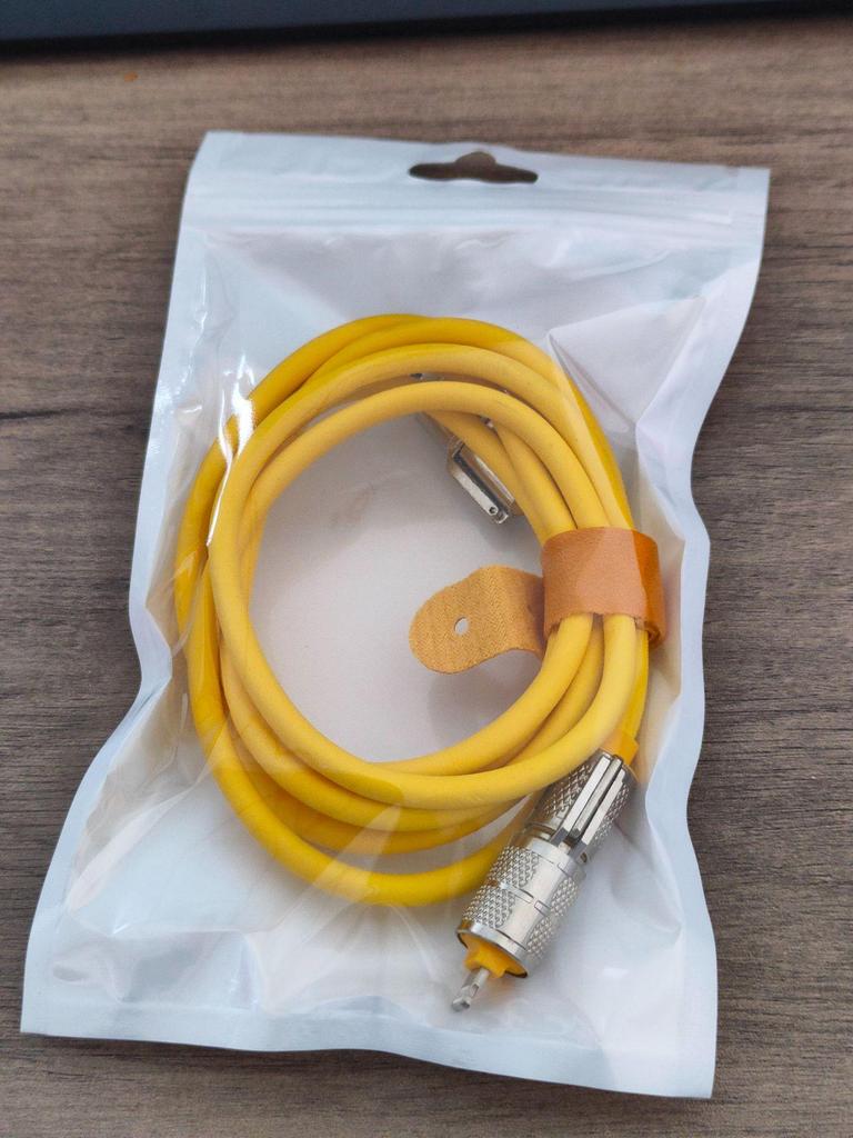 240W Zinc Alloy 4-in-1 Super Fast PD 27W Charging Cable: Durable, Dual Charging Capability