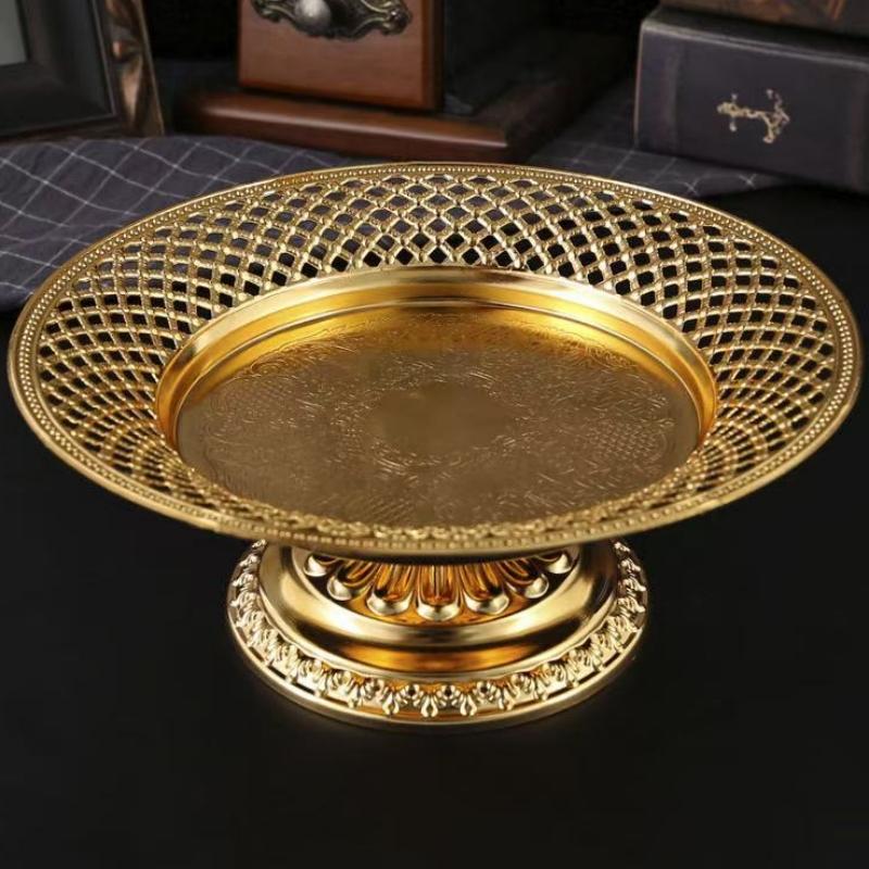 European Fruit Tray,Hollowed-Out Circle Shape Exquisite Golden Cake Plate,Snack Plate Butter Cheese Dish Wedding Decoration