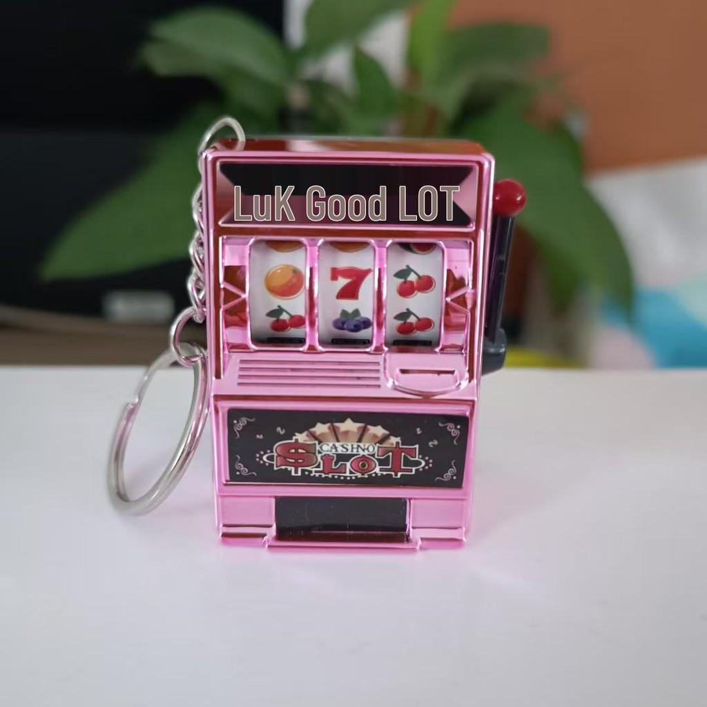 Retro Joystick Fruit Machine Keychain: Playable Spin Wheel Pendant Toy