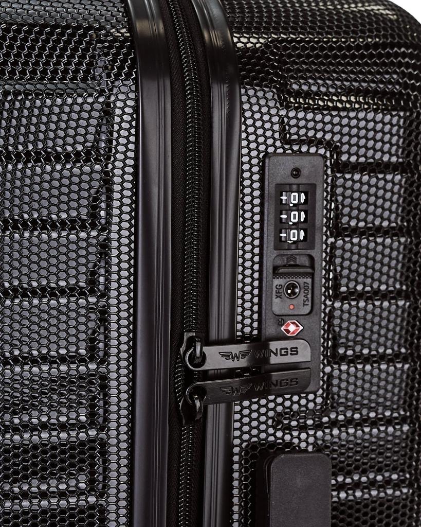 Walizka Duża Wings Pc Sea Eagle 2.0 28" Black