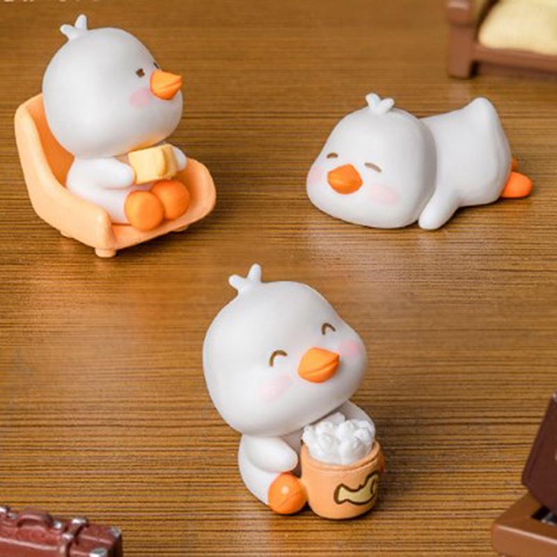 1Pc Kids Gift Cute Duck Figurines Miniature Craft Ornament Micro Landscape Kawaii Desk Car Interior Accessories Home Decoration