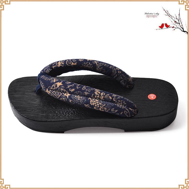 Men's Lightweight Paulownia Wood Clogs - Comfortable & Casual Slippers