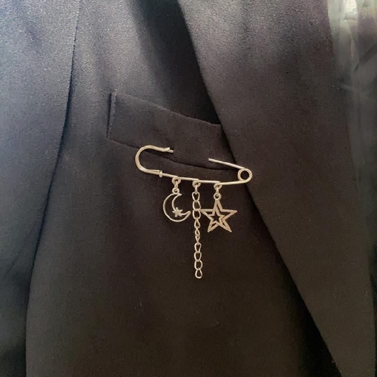Trendy Lapel Pin Delicate Chain Pins Fashion Pendant Brooch Alloy Material