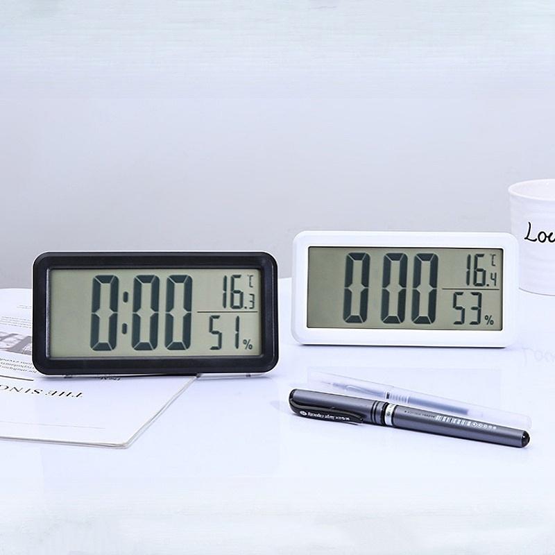 Digital Alarm Clock MAX/MIN Temperature Humidity Date Display Battery Powered Snooze Table Clock 12/24H Wall-mounted LCD Clock