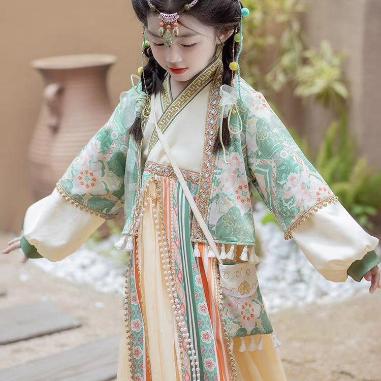 Autumn Western-Style Ethnic Hanfu: Girls' Retro Performance Costume
