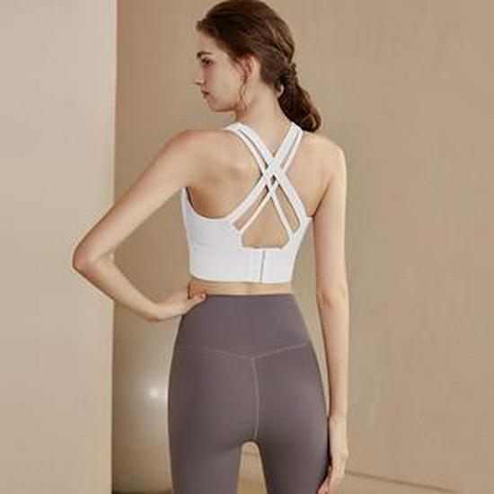 Women's Push-Up Sports Bra: Anti-Sag, Shockproof Yoga Vest for Plus Size Running & Fitness