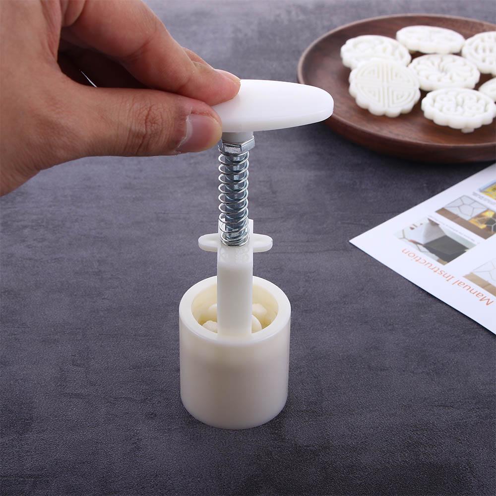 Kitchen Gadgets Decoration Pastry Tool Moon Cake Mold Cookie Press Cake Plungers Cookie Stamps