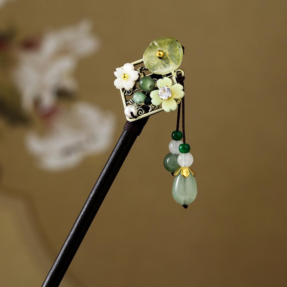 Decorative Chinese Style Flower Hair Sticks Handmade with Tassel Hair Chopsticks Retro Hair Fork Wooden Hairpin for Hanfu