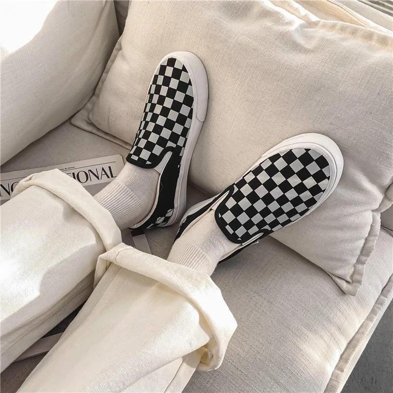 Spring Men Canvas Casual Shoes Trend Checkered Flat Skate Shoes Street Cool Slip-on Loafers