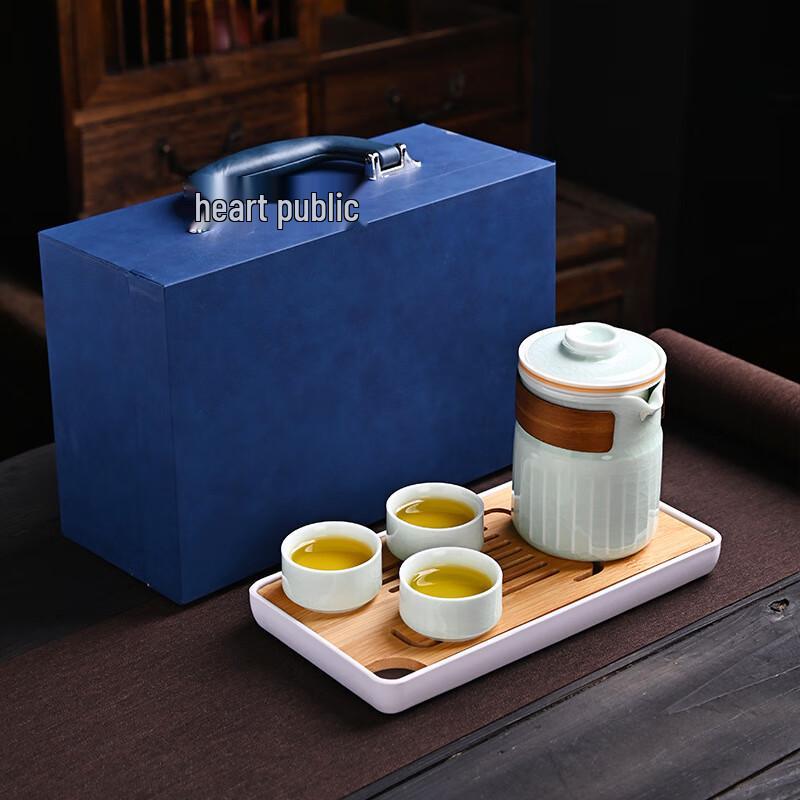 Zhuijia Ge Kiln Crackle Glaze Portable Tea Set