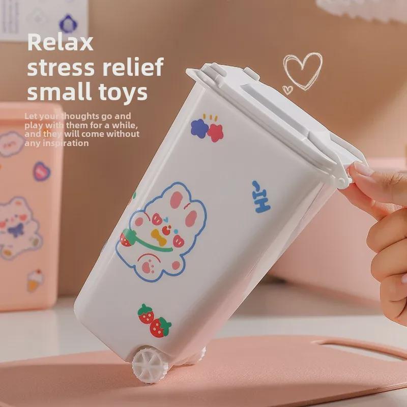 Coș de gunoi de birou de desene animate și suport pentru pixuri cu capac - Găleată mică creativă pentru depozitare acasă