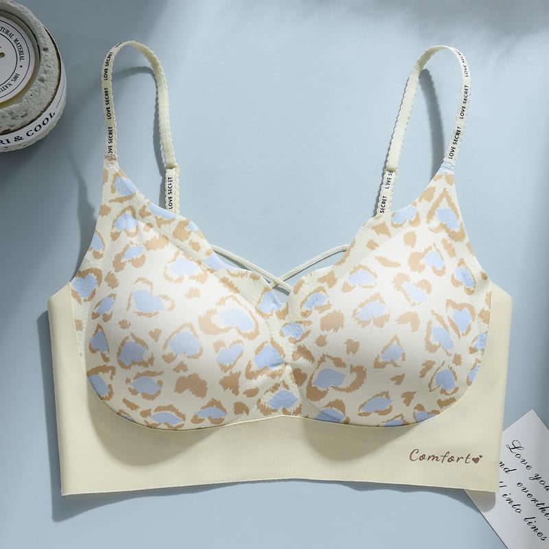 Sticky ice silk without steel ring, leopard print, letter thin shoulder strap, fixed cup, cross beautiful back, bra cover can be