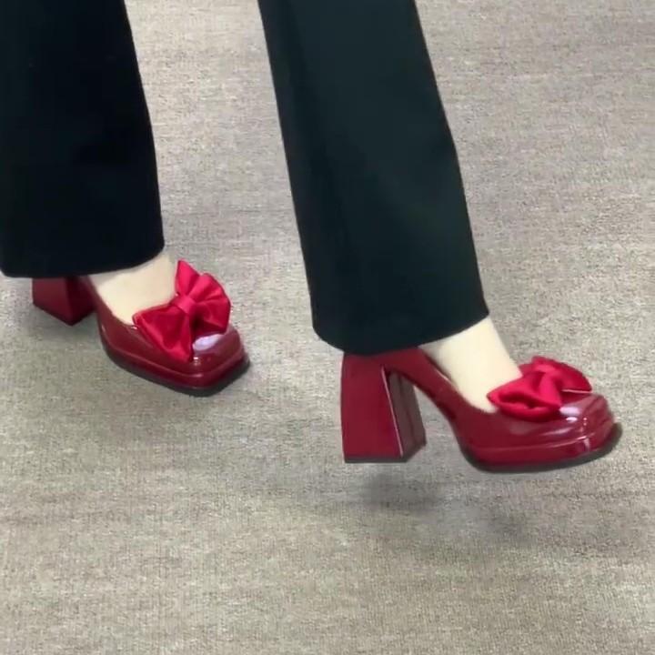 Red High-heeled Mary Jane Shoes for Women's 2025 New Winter High-heeled Shoes, Wedding Shoes, Small People Are Not Tired of Growing Their Feet