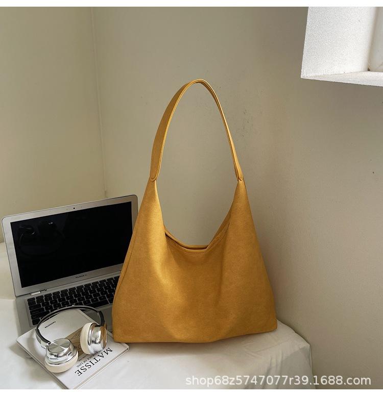 Fashion trend underarm bag women's 2025 summer new Korean version simple casual tote bag commuter shoulder bag