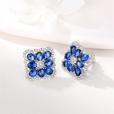 Huitan Magnifiques Boucles d'Oreilles CZ Bleues Femmes Fiançailles Mariage Anniversaire Fête Élégantes Accessoires Clous d'Oreilles Dame Bijoux de Mode