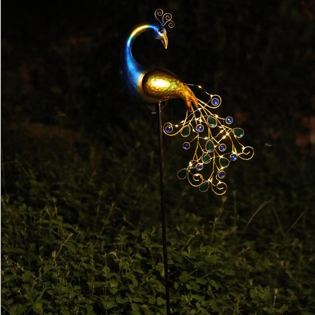 Waterproof LED Solar Peacock Lawn Light: Metal Art Garden Decoration