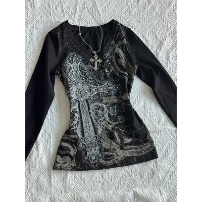 Vintage Gothic T-shirts Women Y2k Black Punk Graphic T-shirt Retro Sexy V-neck Cotton Tees Aesthetic Harajuku Top