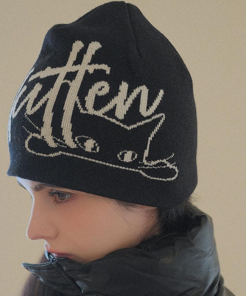 KOOLKITTEN Peeking Kitten Knit Beanie