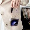 Capa de Celular Samsung Z Flip Pelo de Vison com Bola de Pelúcia DIY para Modelos 3-7