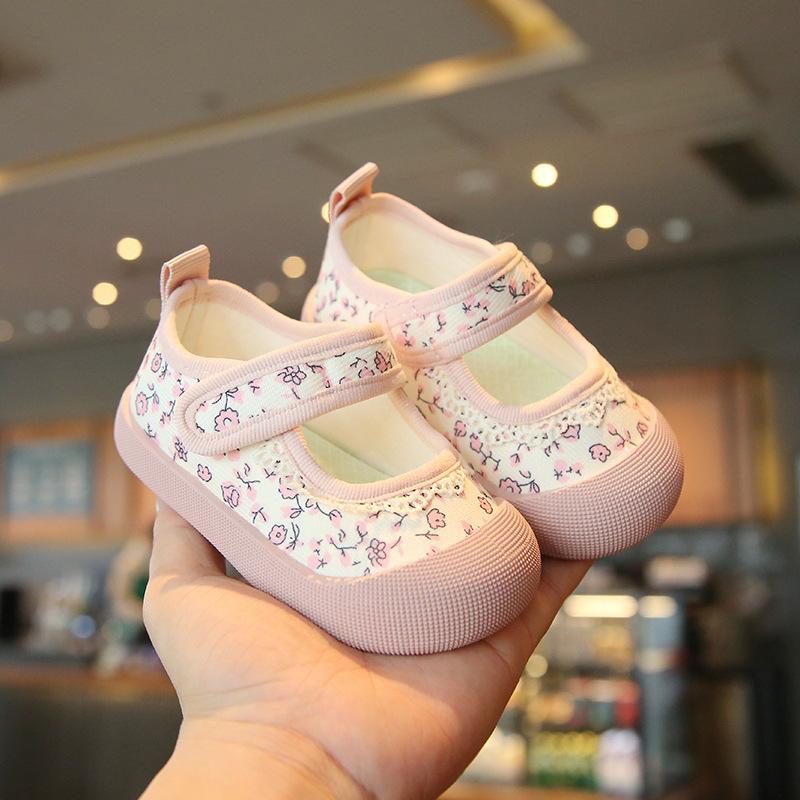 

Baby walking shoes, toddler shoes, square-toed floral canvas shoes, girls infant shoes, breathable sneakers for toddlers, stylish 18 розовый
