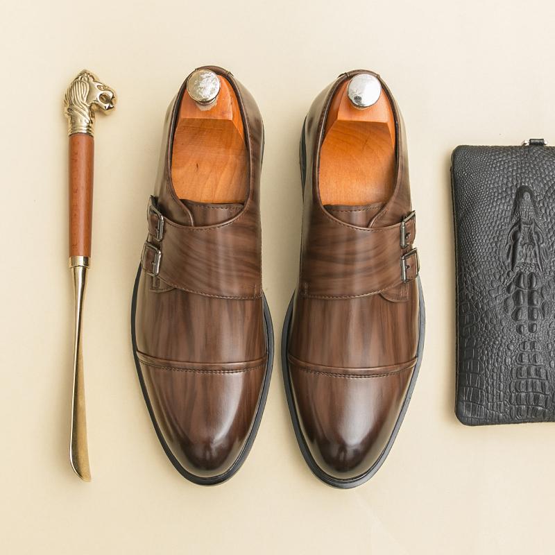 Fashion Brand New Men's Pointed Comfortable Business Banquet Oxford Shoes Fashion Spring Men's Breathable Casual Wedding Leather Shoes