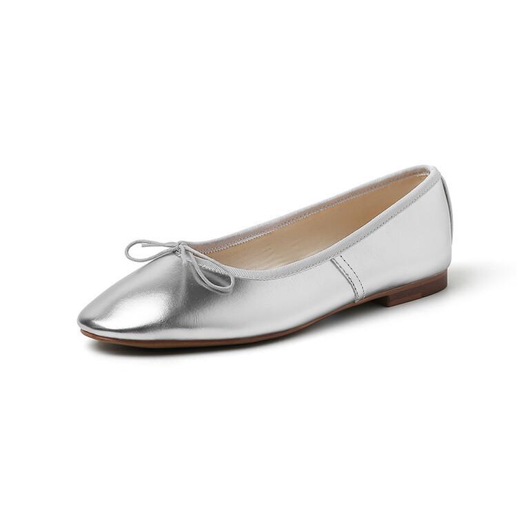 French flat-soled silver single shoes women's shoes spring and summer wear 2025 new late evening breeze gentle ballet shoes Doudou shoes
