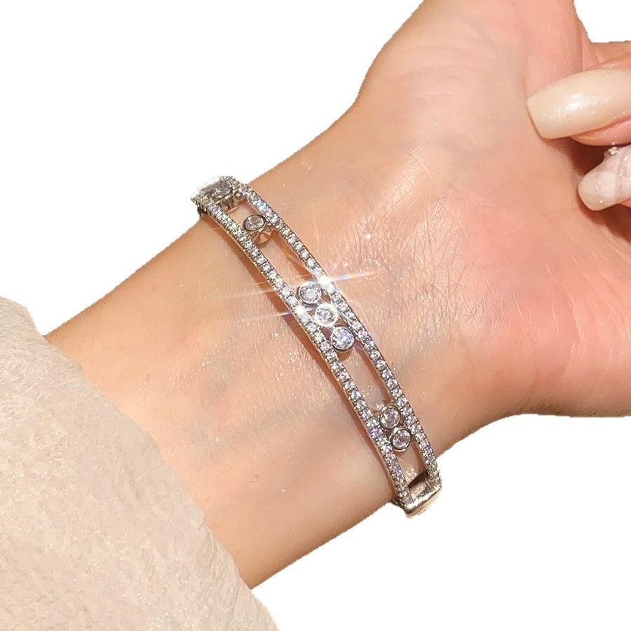 Star Trail 18K Gold-Plated Zircon Square Bracelet: High-End Cold Style Jewelry