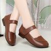 Fashion Spring Summer Soft Leather Mother Flats Soft Bottom Comfortable Breathable Casual Shoes Simple Fashion Temperament Trend 2024