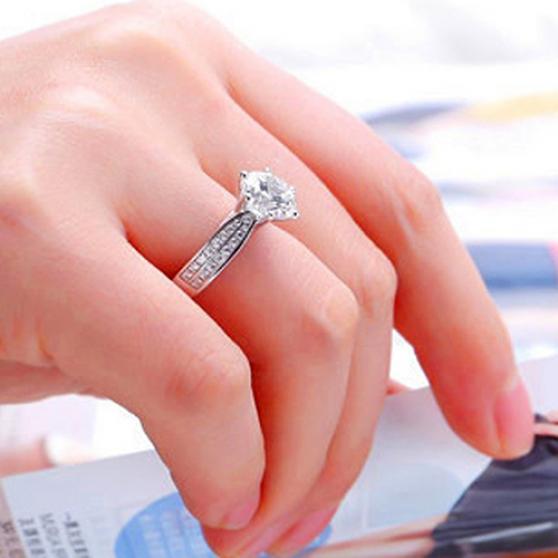 Potato001 Fashion Finger Ring Luxury Pear Shape Rhinestone Inlaid Women Wedding Party Charm Jewelry Ring Gift Potato001 Fashion Finger Ring Luxury Pear Shape Rhinestone Inlaid Women Wedding Party Charm Jewelry Ring Gift