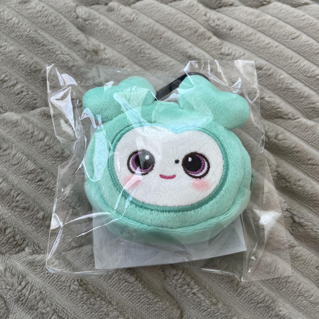 

[USED] TWICE BABY MIVELY earphone pouch