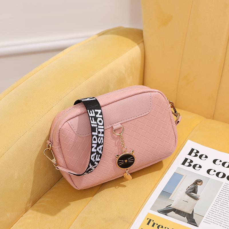 Small Bag New Women's Bag Fashion Indentation Shell Bag Shoulder Bag Oblique Span Plaid Cat Head Small Bag