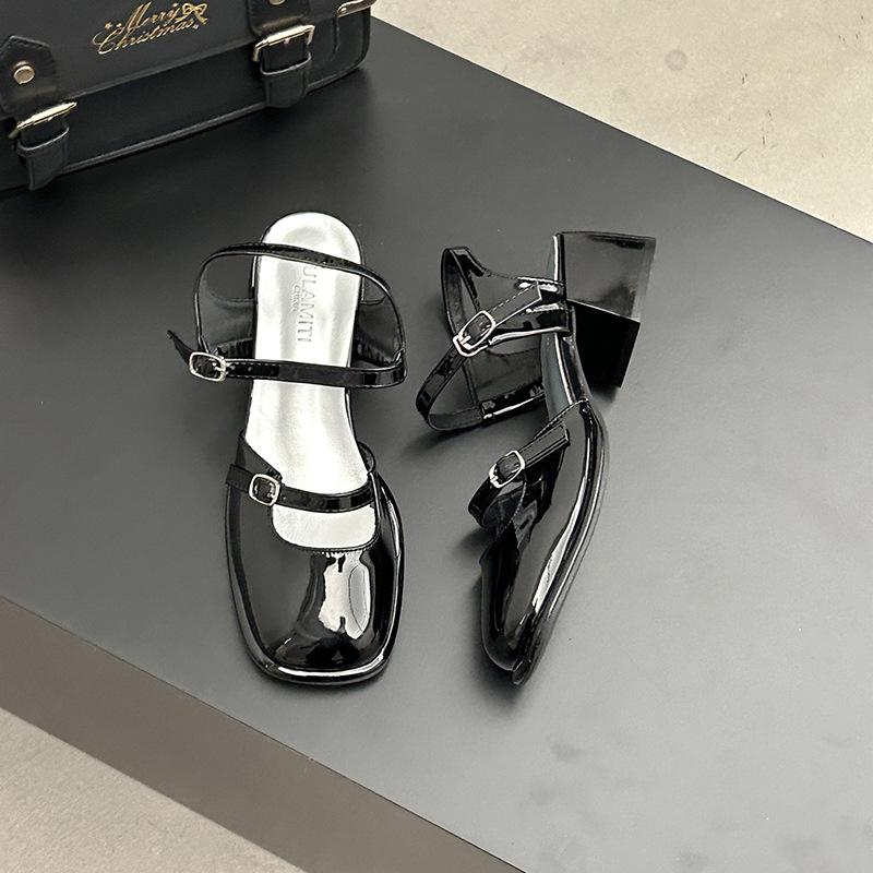 

Туфли-лодочки на толстом каблуке, женские летние новые, модные универсальные, с закрытым носком, сандалии 40 чёрный