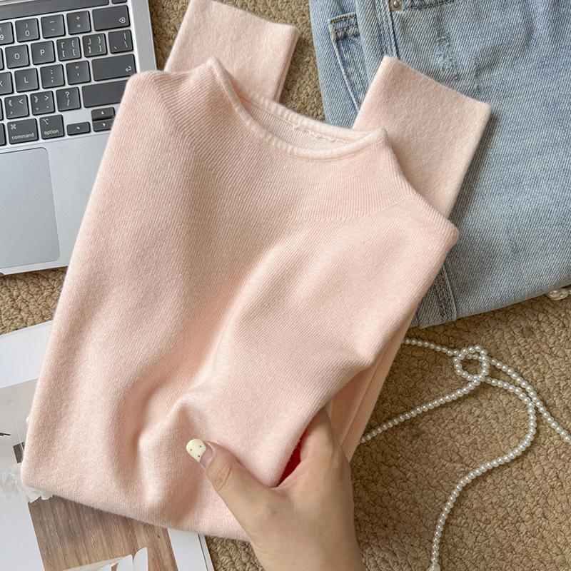 2026 Autumn Women's Slim Fit Round Neck Knit Pullover Sweater