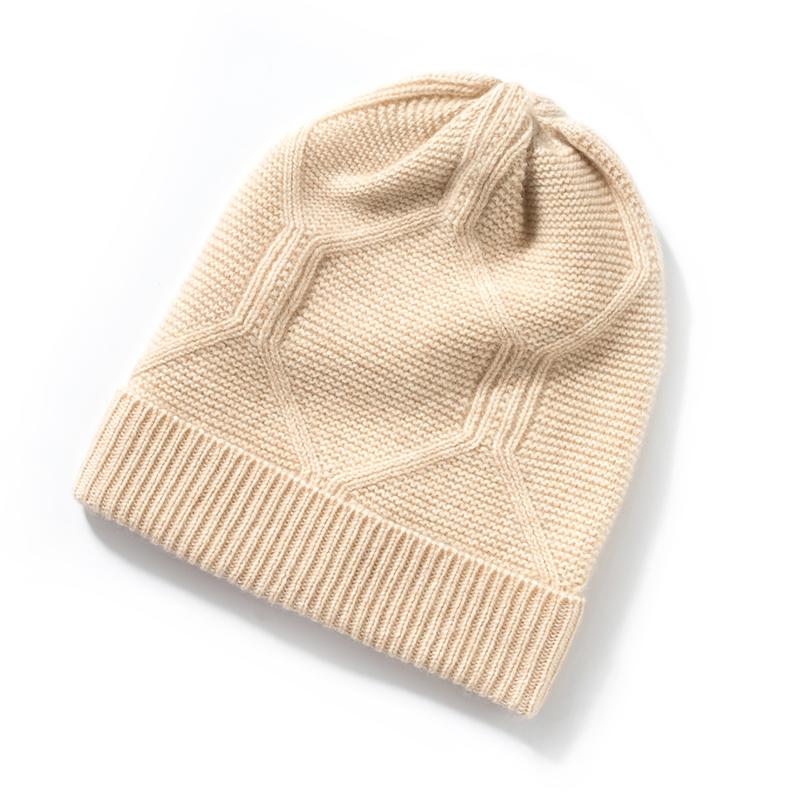 Couple s Winter 100%Cashmere Knitted Hat with Twisted Flowers for Women Men Fashionable Thickened&Warm Diamond Grid Baotou Hat