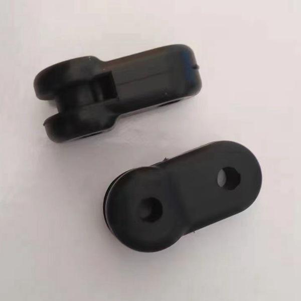2-Piece Rubber Bracket (33715VM6000) for Honda ATC 250R Taillight
