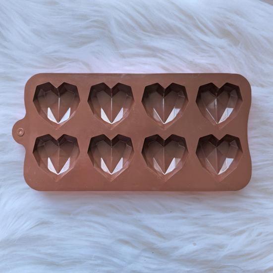8-Holte Diamant Hart Siliconen Vorm voor Bakken Anti-Aanbak Valentijnsdag Chocoladevorm 3D Diamant Hartvormige Snoep IJsblokjesvorm Zeepmaakvorm